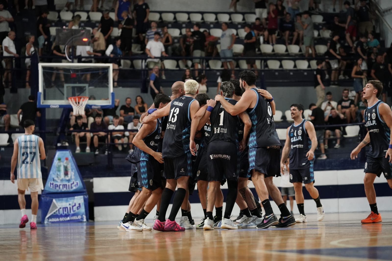 El Lobo trabajó hasta el final y derrotó a Racing