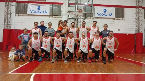 El Beta de Chascom&uacute;s extiende el invicto como local