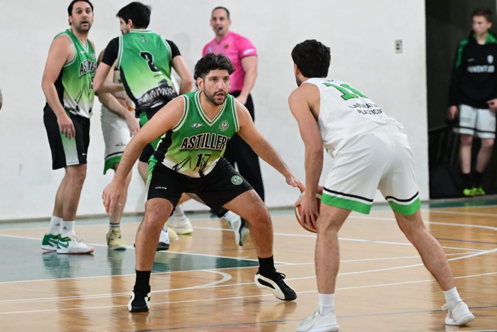 Juventud derrotó a Astilleros en un juego arrollador y se llevó dos puntos valiosos
